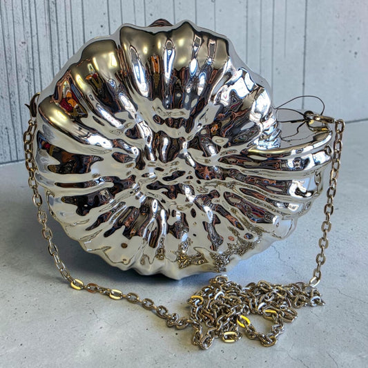 Caracol Clutch