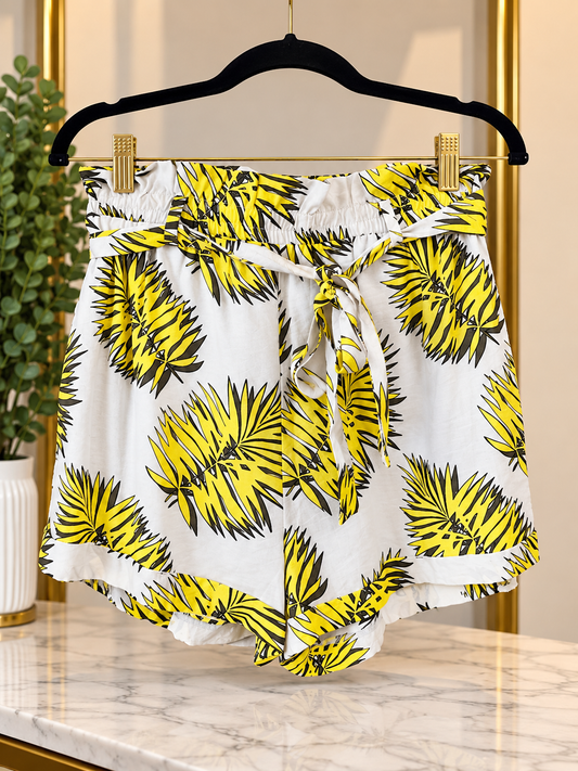 Eisha Pant