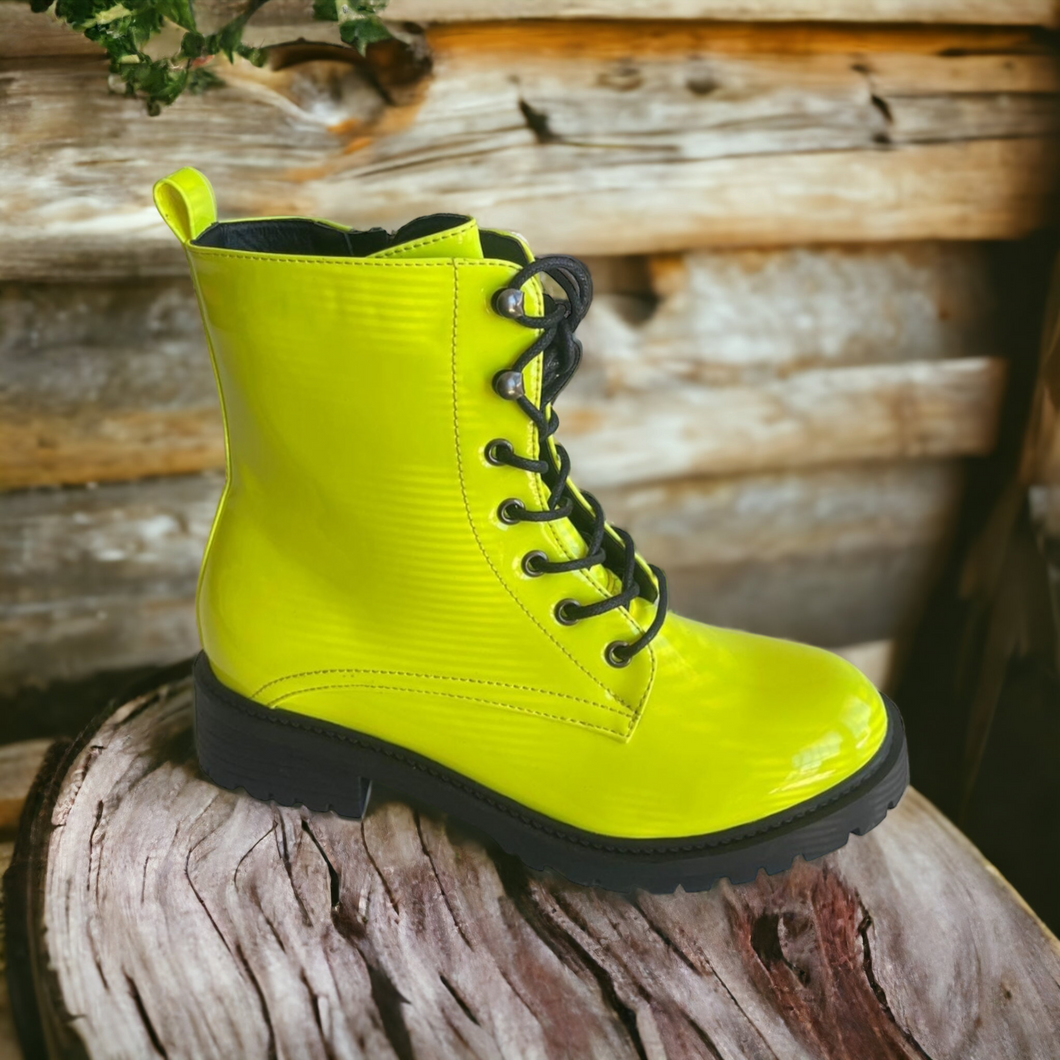 Machin Neon Boots