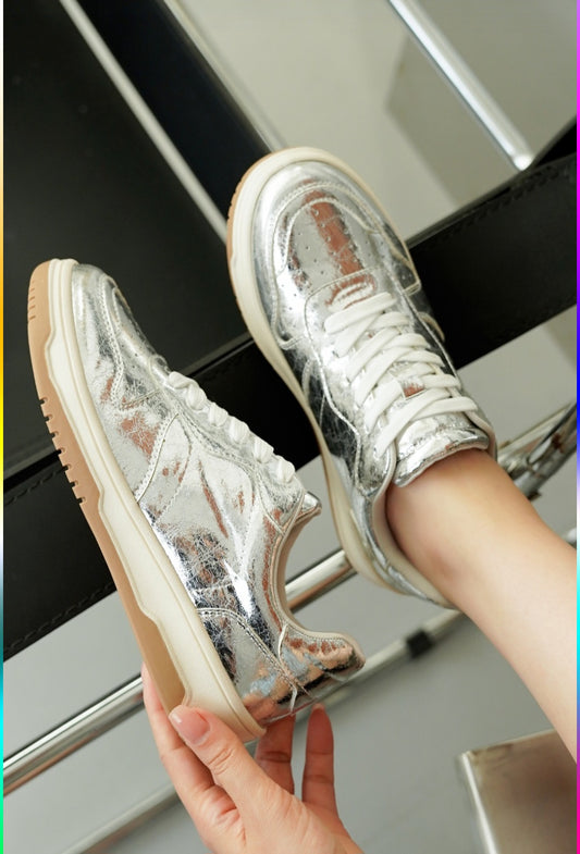 Elisha Sneakers