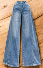 Load image into Gallery viewer, Fancy Denim Jeans
