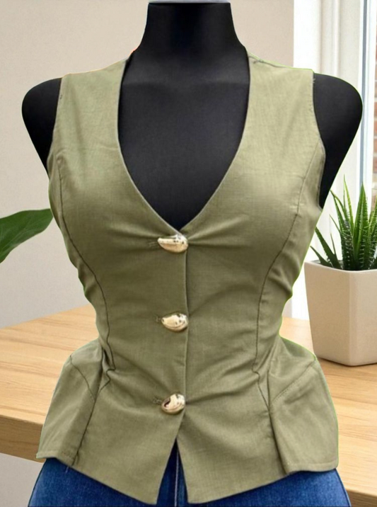Alina Vest