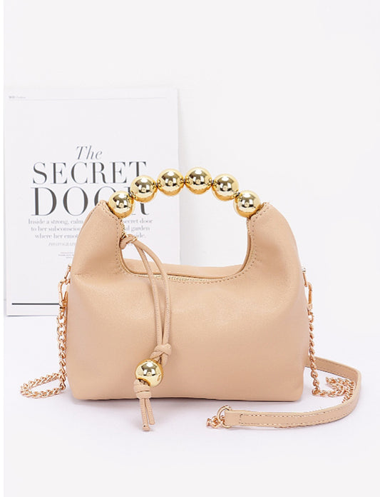 Pearl Clutch