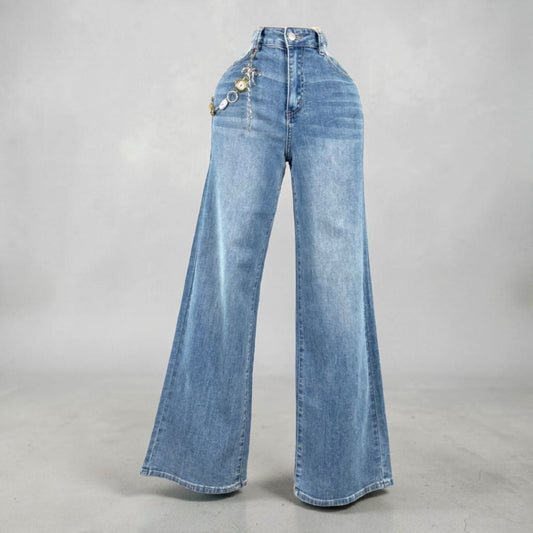 Amora Jeans