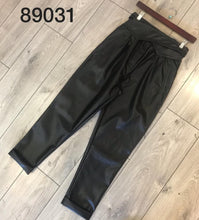 Load image into Gallery viewer, Fabulous Leather Pants
